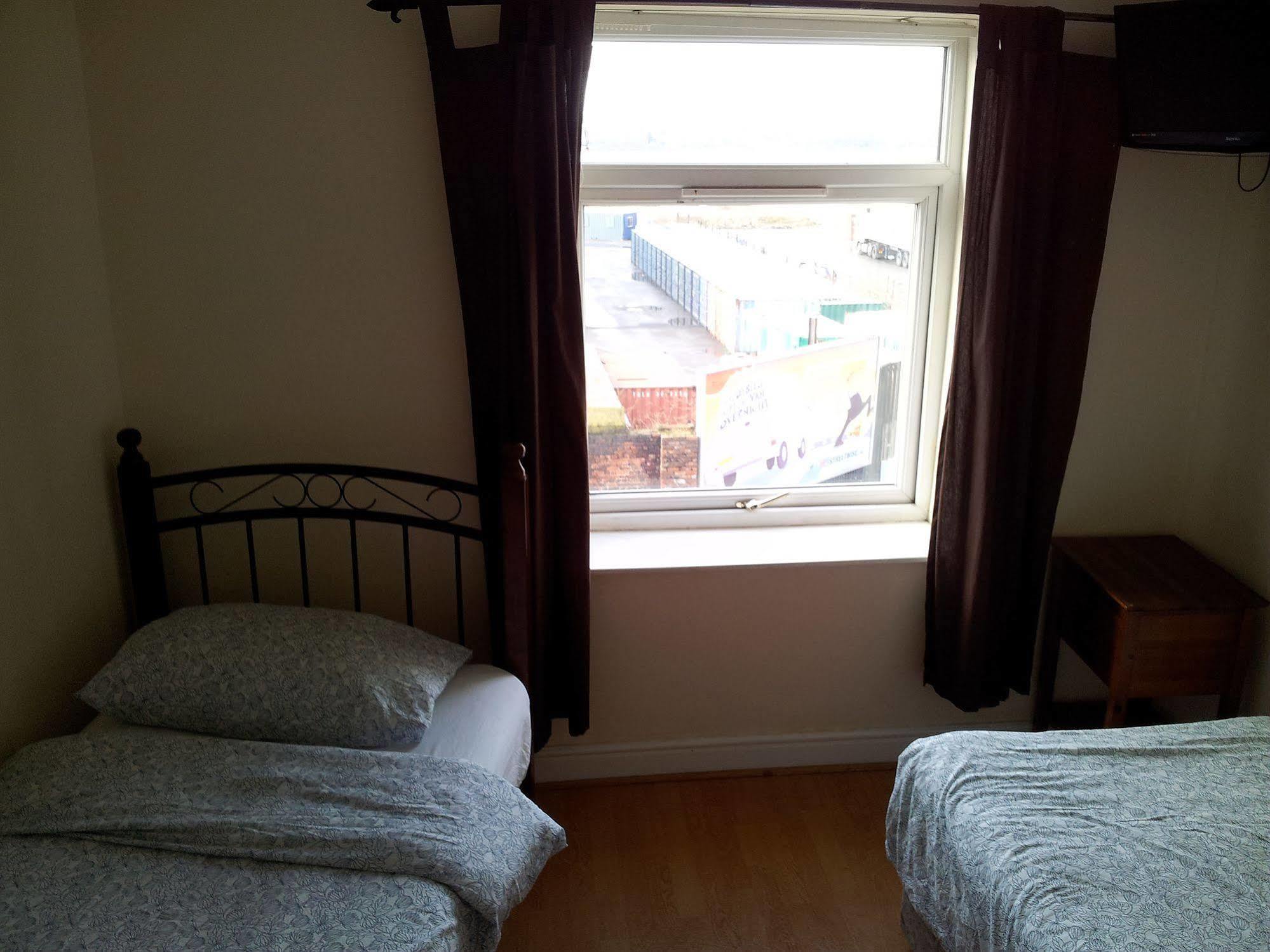 Ten Streets Bed & Breakfast Liverpool Exterior foto